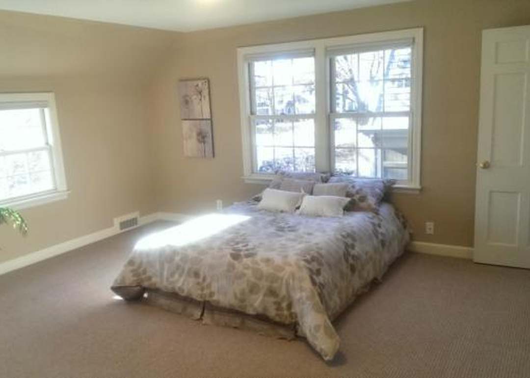 5314 Mission Woods Rd, Mission Woods, KS 66205
