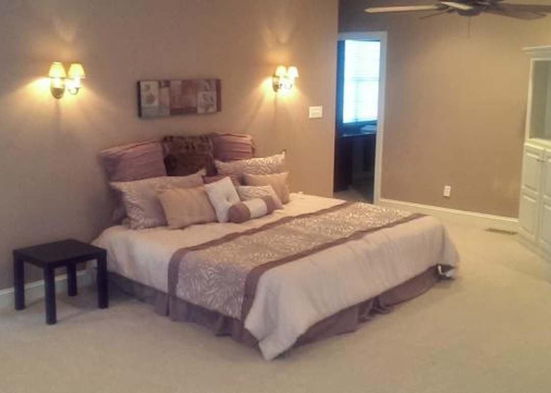 5314 Mission Woods Rd, Mission Woods, KS 66205