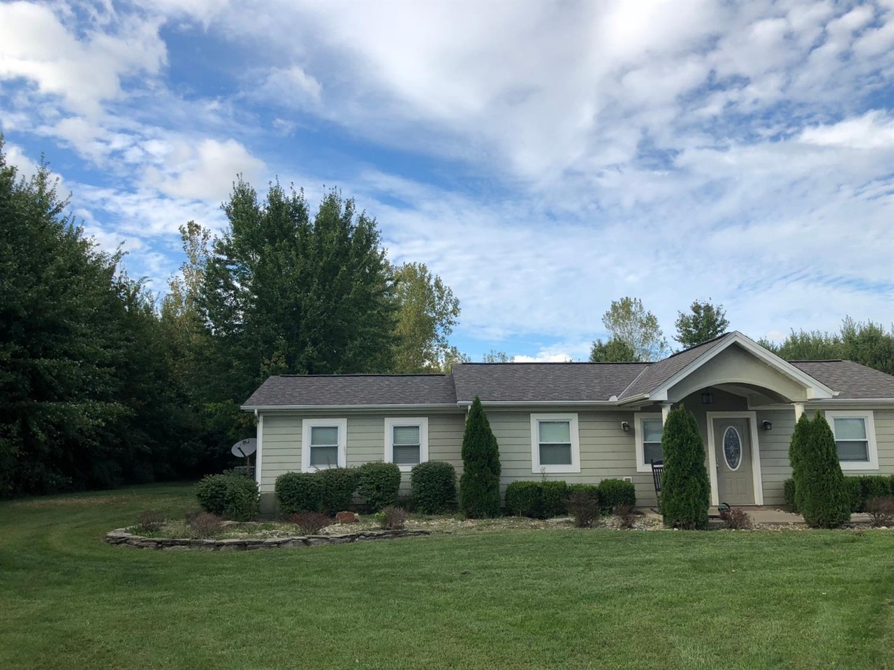 real estate for sale perry township ohio