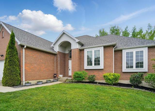 Property at 6867 Tory Ln, Liberty Twp, OH 45044, 3 beds, 2.5 baths