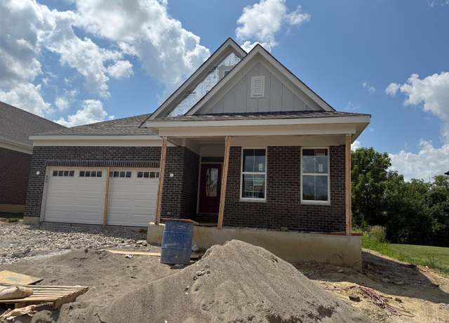 Property at 5170 Long Meadow Dr, Middletown, OH 45005, 3 beds, 2 baths
