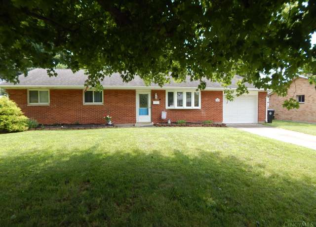 Property at 280 Kenyon Dr, Wilmington, OH 45177, 4 beds, 2 baths