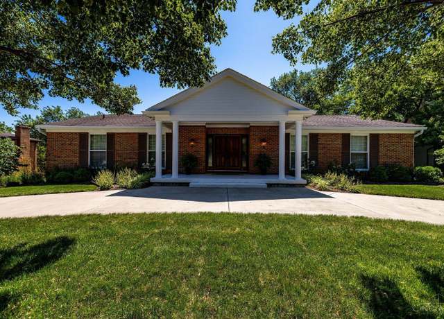 Property at 435 Emerald Woods Dr, Oxford, OH 45056, 3 beds, 2 baths