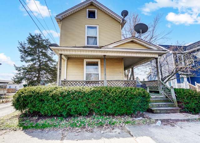 Property at 1108 Girard Ave, Middletown, OH 45044, 3 beds, 2 baths