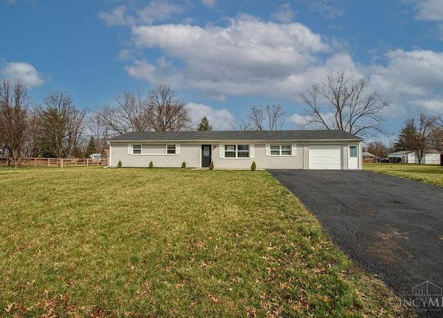 Property at 1090 Broadview Pl, Miami Twp, OH 45140, 4 beds, 1.5 baths