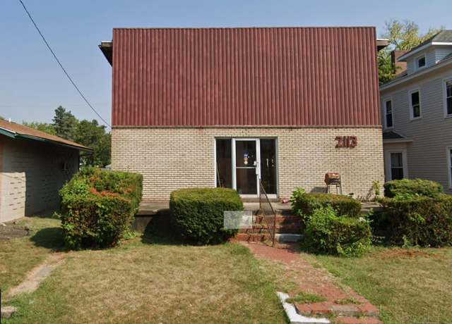 Property at 2113 Central Ave, Middletown, OH 45044, 6 beds