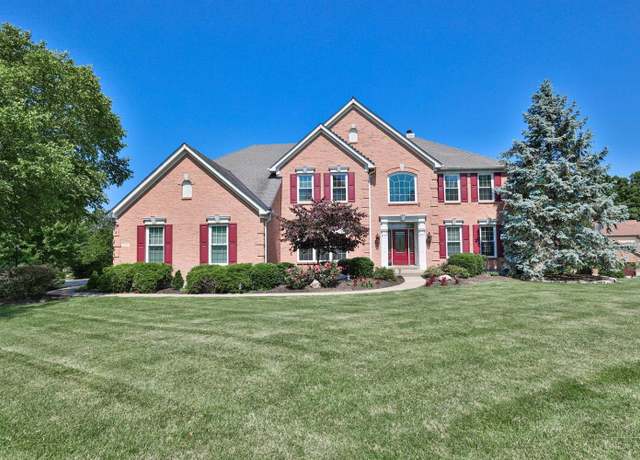 Property at 897 Southerness Dr, Pierce Twp, OH 45245, 4 beds, 4 baths