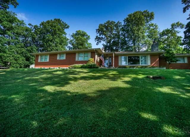 Property at 5975 Oakridge Dr, Fairfield Twp, OH 45011, 3 beds, 3 baths