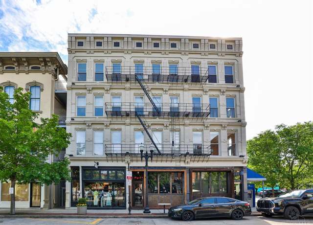 Property at 1214 Vine St #3, Cincinnati, OH 45202, 1 bed, 1 bath