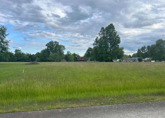 Property at 809 Lonestar Dr, Jackson Twp, OH 45171