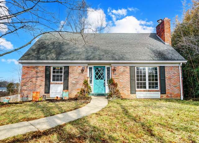 Property at 3743 Sandal Ln, Green Twp, OH 45248, 3 beds, 1.5 baths