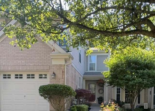 Property at 3910 Vineyard Green Dr, Union Twp, OH 45255, 2 beds, 2.5 baths