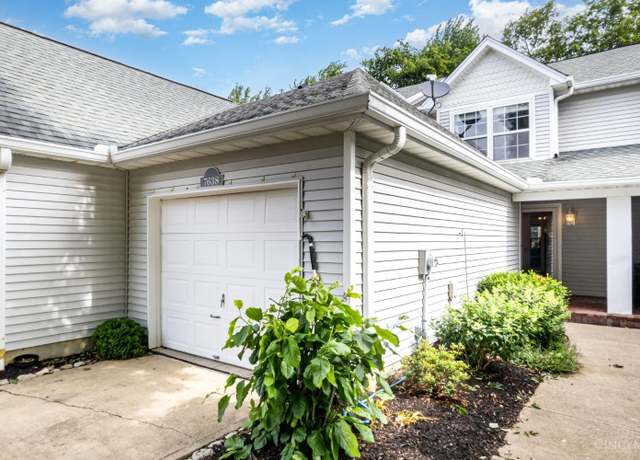 Property at 7638 Lake Pointe, Hamilton Twp, OH 45039, 3 beds, 2.5 baths