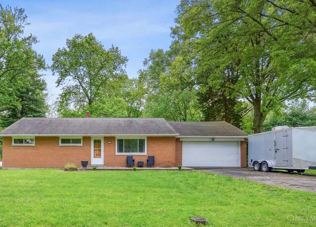 Property at 1141 Old Oaks Dr, Union Twp, OH 45102, 3 beds, 1.5 baths