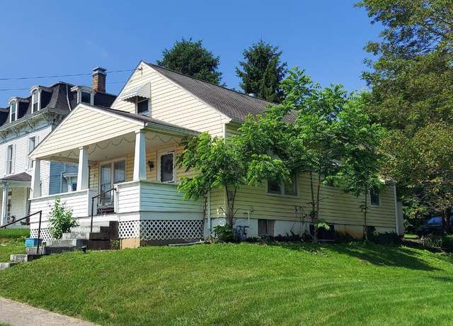 Property at 607 South High Street St, Liberty Twp, OH 45133, 2 beds, 1 bath