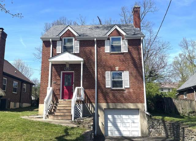 Property at 3936 Holman Cir, Silverton, OH 45236, 4 beds, 2 baths