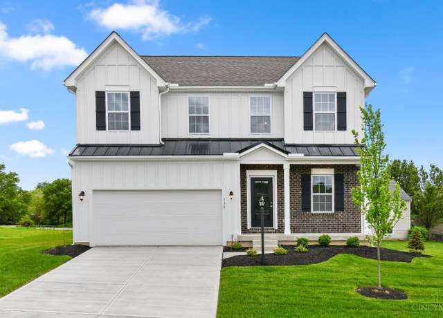 Property at 135 Magnolia Ln, Springboro, OH 45066, 3 beds, 2.5 baths