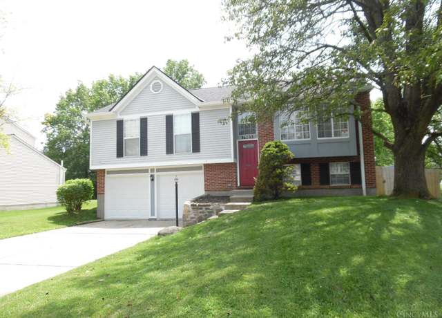Property at 7985 Fawncreek Dr, Sycamore Twp, OH 45249, 3 beds, 2.5 baths