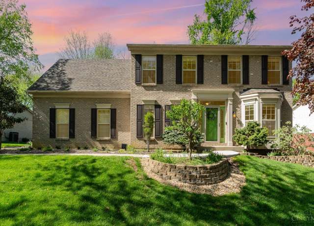 Property at 1054 Langton Ct, Hamilton Twp, OH 45152, 4 beds, 2.5 baths