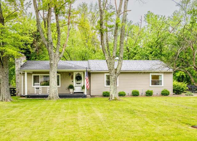 Property at 2061 Irwin Cemetery Ln, Goshen Twp, OH 45122, 3 beds, 1 bath