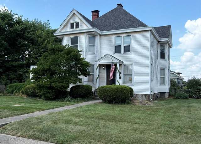 Property at 300 The Alameda, Middletown, OH 45044, 4 beds, 1.5 baths