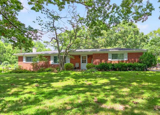 Property at 1382 Ridgecrest Dr, Miami Twp, OH 45150, 4 beds, 2 baths