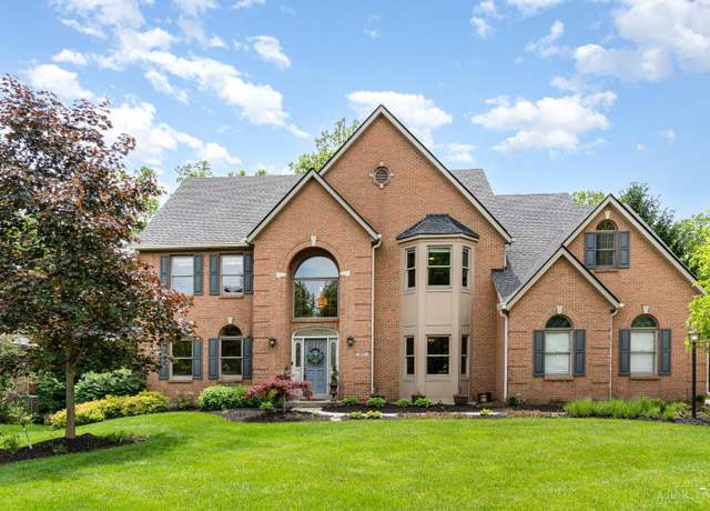 Property at 5851 Woodthrush Ln, West Chester, OH 45069, 4 beds, 4.5 baths