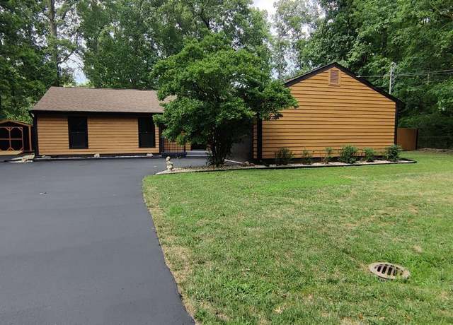 Property at 1742 Petri Dr, Ohio Twp, OH 45102, 3 beds, 2 baths