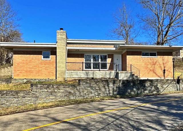 Property at 341 N Sycamore St, Harrison, OH 45030, 3 beds, 2.5 baths
