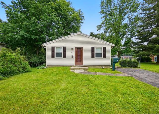 Property at 412 E John St, Blanchester, OH 45107, 3 beds, 1 bath
