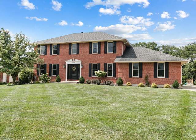 Property at 7406 Sussex Dr, West Chester, OH 45069, 4 beds, 2.5 baths