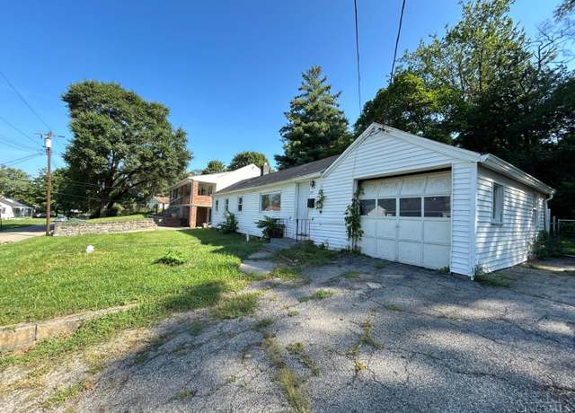 Property at 234 Mcguire Ln, Reading, OH 45215, 3 beds, 1 bath