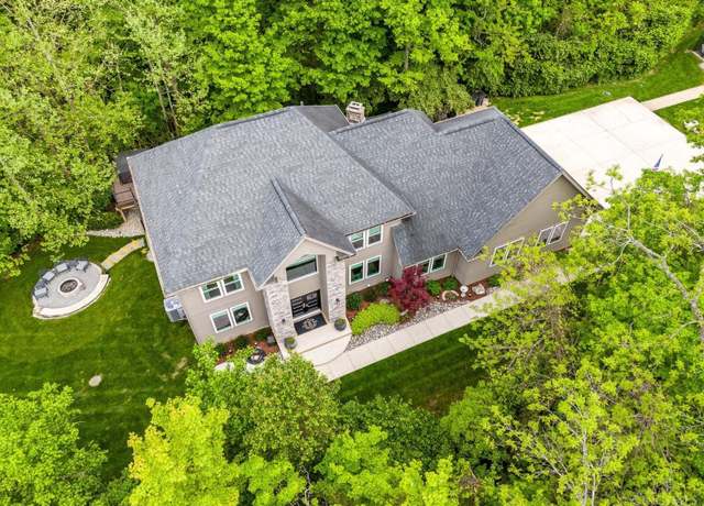 Property at 1115 Raintree Dr, Miami Twp, OH 45150, 4 beds, 3.5 baths