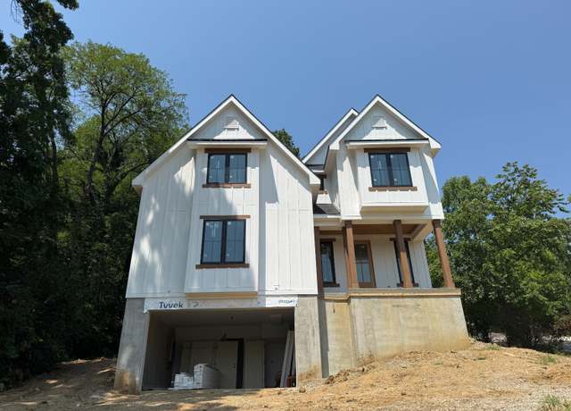 Property at 3490 Cooper Rd, Blue Ash, OH 45241, 4 beds, 3.5 baths