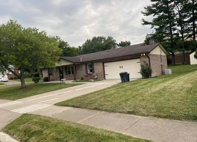 Property at 1020 Tollgate Dr, Oxford, OH 45056, 4 beds, 2 baths