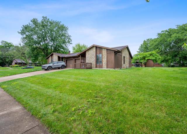 Property at 2223 Joshua Cir, Turtle Creek Twp, OH 45044, 3 beds, 1.5 baths