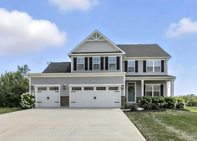 Property at 470 Pleasant Ridge Dr, Lebanon, OH 45036, 4 beds, 3.5 baths
