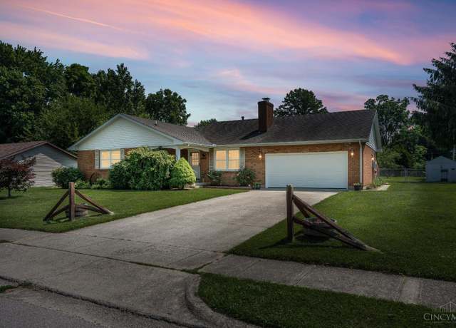 Property at 222 Alumni Cir, Wilmington, OH 45177, 3 beds, 2 baths