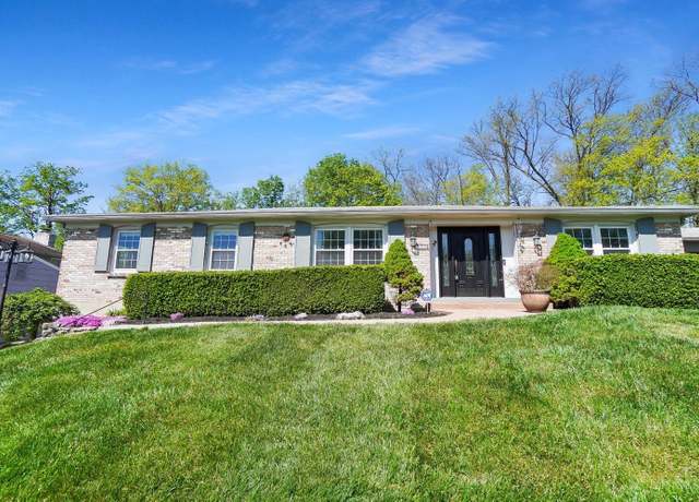 Property at 1315 Stonemill Ct, Wyoming, OH 45215, 4 beds, 2.5 baths