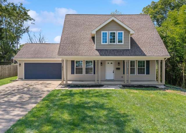 Property at 2817 Winton Dr, Kettering, OH 45419, 3 beds, 2.5 baths