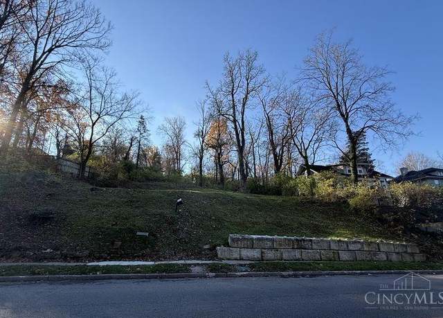 Property at 511 Mcalpin Ave, Cincinnati, OH 45220