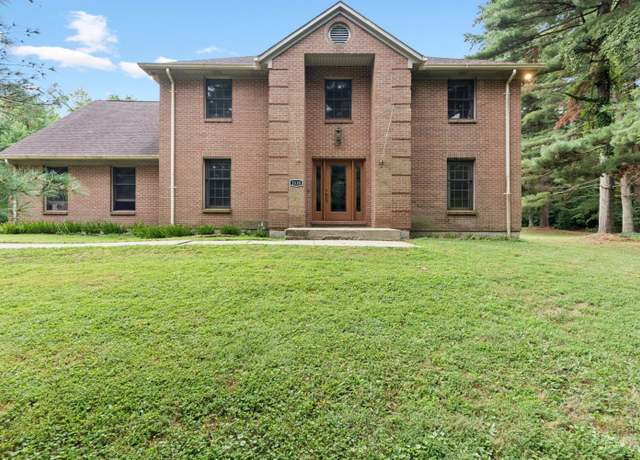 Property at 2030 Grandview Ln, Batavia, OH 45103, 4 beds, 3 baths