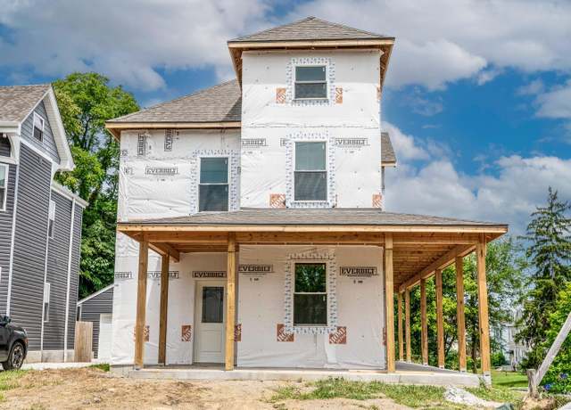 Property at 1736 Hewitt Ave, Cincinnati, OH 45207, 4 beds, 2.5 baths
