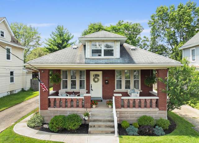 Property at 4011 S Jefferson Ave, Norwood, OH 45212, 3 beds, 2 baths