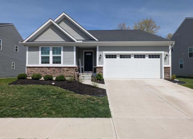 Property at 2408 Valleybrook Ct, Batavia, OH 45103, 3 beds, 3 baths