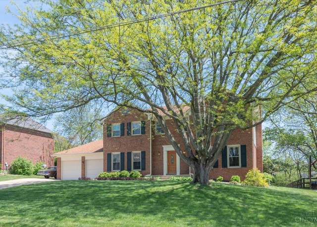 Property at 7276 Mallard Dr, West Chester, OH 45069, 4 beds, 2.5 baths