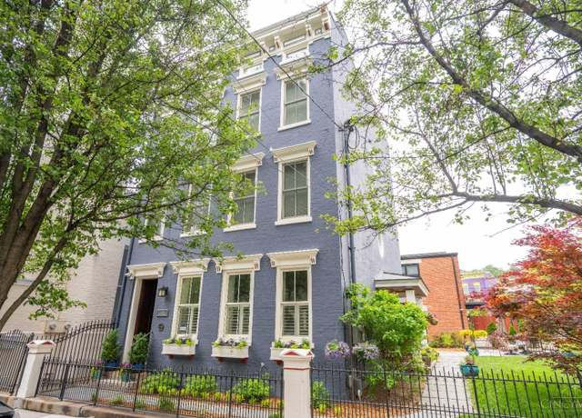 Property at 218 Orchard St, Cincinnati, OH 45202, 4 beds, 4.5 baths