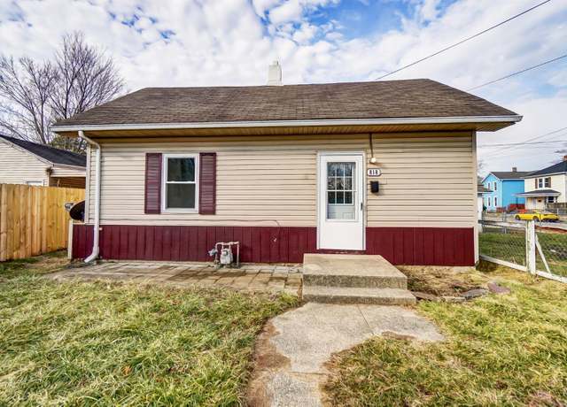 Property at 818 Auburn St, Middletown, OH 45042, 2 beds, 1 bath