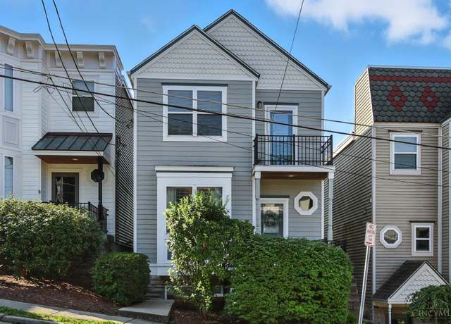 Property at 420 Strafer St, Cincinnati, OH 45226, 3 beds, 3.5 baths