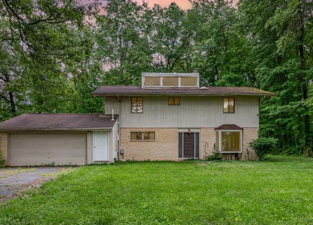 Property at 3710 Franz Rd, Pierce Twp, OH 45102, 5 beds, 3.5 baths